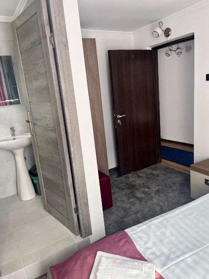 Guest house Pensiunea Eden